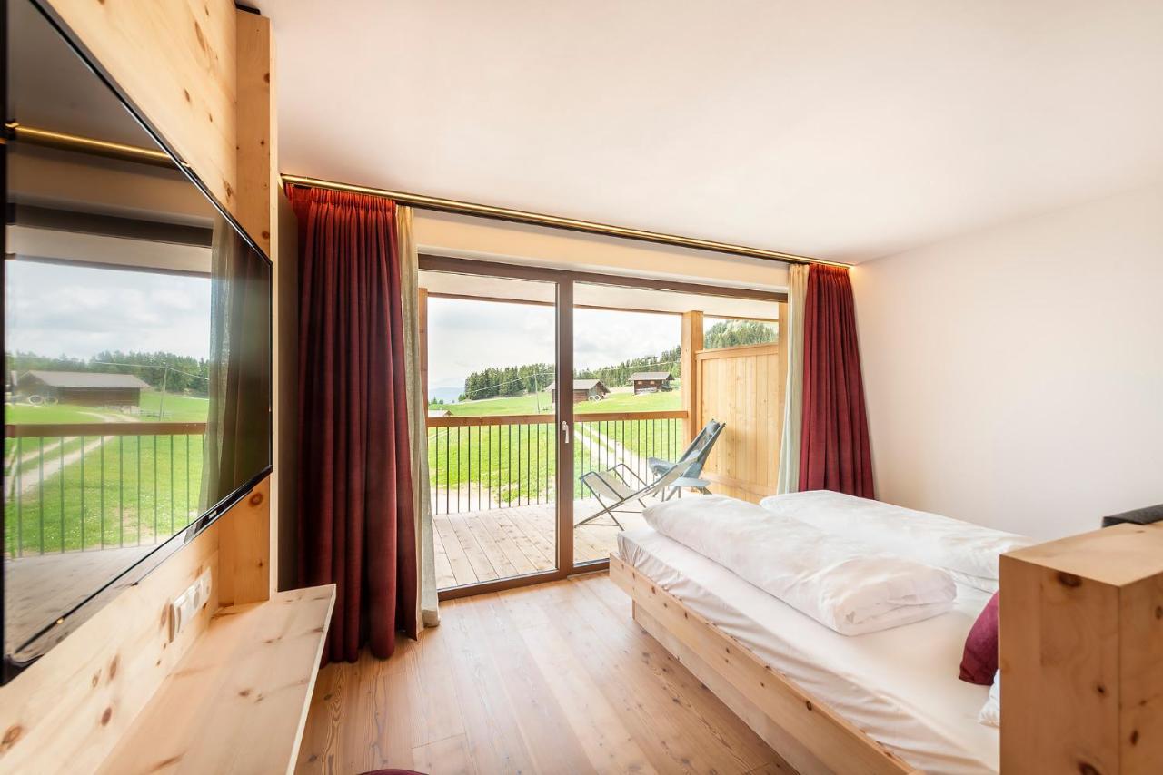 Hotel Seelaus Алпе ди Сиуси Екстериор снимка