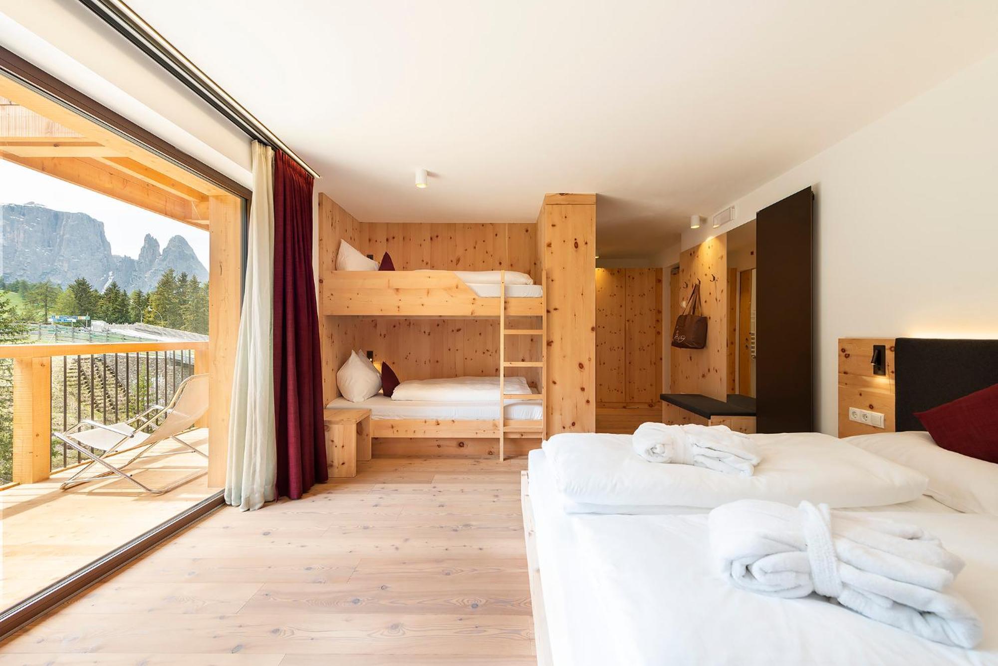 Hotel Seelaus Алпе ди Сиуси Екстериор снимка