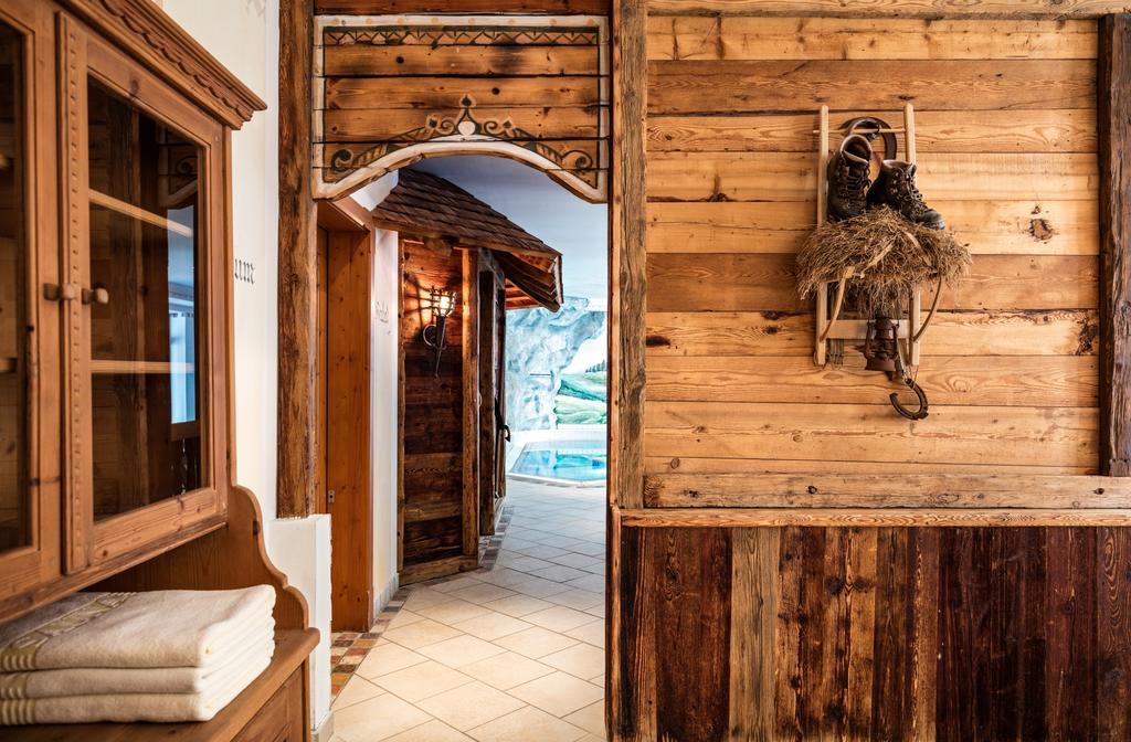Hotel Seelaus Алпе ди Сиуси Екстериор снимка